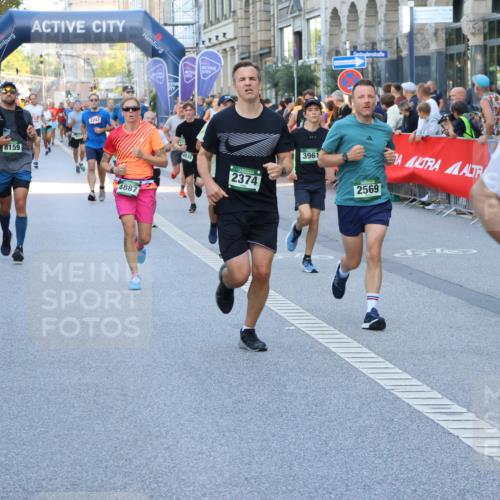 07.09.2025 - BARMER Alsterlauf Strokosch-Dieckow http://msf.ph/oto/8722124 07.09.2025 09:55:30 Ziel 2188, 2345, 2734, 3259, 3494, 3512, 3578, 3622, 3629, 3827, 3949, 4033, 4169, 4886, 4894, 5037, 5412, 5430, 5693, 5860, 6330, 8033, 8335 meine-sportfotos.de