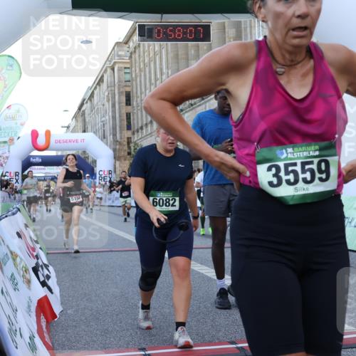 07.09.2025 - BARMER Alsterlauf Strokosch-Dieckow http://msf.ph/oto/8722135 07.09.2025 09:58:05 Ziel 2094, 2108, 2388, 2509, 2829, 2830, 3515, 3543, 3716, 3894, 3919, 5155, 5302, 5368, 5406, 5678, 5822, 5962, 6027, 6082, 6122, 8370 meine-sportfotos.de