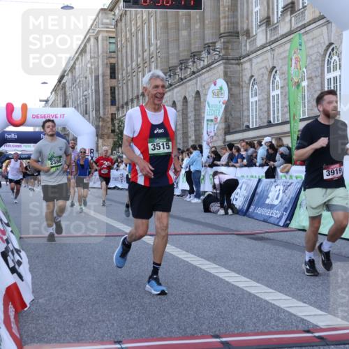 07.09.2025 - BARMER Alsterlauf Strokosch-Dieckow http://msf.ph/oto/8722147 07.09.2025 09:58:09 Ziel 2108, 2388, 2509, 2813, 2829, 2830, 3515, 3543, 3716, 3894, 3919, 3992, 5155, 5257, 5324, 5368, 5678, 5822, 5962, 6027, 8099, 8370 meine-sportfotos.de