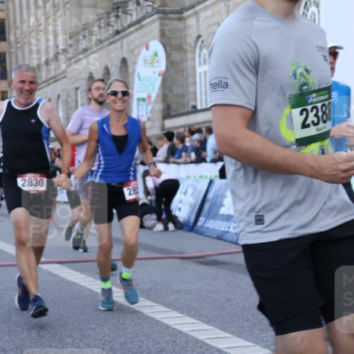 07.09.2025 - BARMER Alsterlauf Strokosch-Dieckow http://msf.ph/oto/8722156 07.09.2025 09:58:12 Ziel 2388, 2678, 2813, 2829, 2830, 3515, 3716, 3919, 3992, 4262, 5257, 5324, 5678, 5822, 5864, 6135, 8099 meine-sportfotos.de