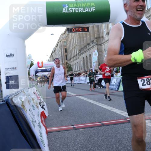 07.09.2025 - BARMER Alsterlauf Strokosch-Dieckow http://msf.ph/oto/8722162 07.09.2025 09:58:14 Ziel 2388, 2678, 2813, 2829, 2830, 3919, 3992, 4262, 4523, 4704, 5075, 5079, 5257, 5324, 5629, 5678, 5822, 5864, 6135, 8099 meine-sportfotos.de