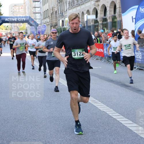 07.09.2025 - BARMER Alsterlauf Strokosch-Dieckow http://msf.ph/oto/8722175 07.09.2025 09:55:24 Ziel 2188, 2345, 2734, 2737, 3494, 3578, 3622, 3629, 3827, 3949, 4169, 4646, 4677, 4886, 4894, 5412, 5430, 5675, 5693, 5860, 5903, 6330, 8033 meine-sportfotos.de