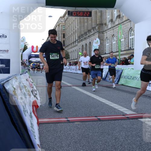 07.09.2025 - BARMER Alsterlauf Strokosch-Dieckow http://msf.ph/oto/8722177 07.09.2025 09:58:21 Ziel 2377, 2678, 4262, 4523, 4704, 4888, 4920, 5075, 5079, 5366, 5629, 5697, 5842, 5843, 5864, 5901, 6074, 6135, 6238, 8099 meine-sportfotos.de