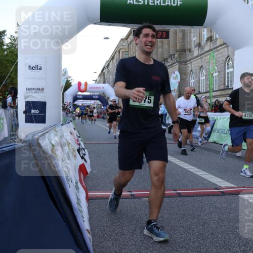 07.09.2025 - BARMER Alsterlauf Strokosch-Dieckow http://msf.ph/oto/8722180 07.09.2025 09:58:22 Ziel 2377, 2672, 2678, 4262, 4523, 4701, 4704, 4888, 4920, 5075, 5079, 5366, 5629, 5697, 5842, 5843, 5864, 5901, 6074, 6135, 6238 meine-sportfotos.de