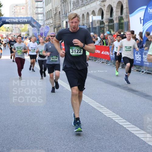 07.09.2025 - BARMER Alsterlauf Strokosch-Dieckow http://msf.ph/oto/8722185 07.09.2025 09:55:24 Ziel 2188, 2345, 2734, 2737, 3494, 3578, 3622, 3629, 3827, 3949, 4169, 4646, 4677, 4886, 4894, 5412, 5430, 5675, 5693, 5860, 5903, 6330, 8033 meine-sportfotos.de