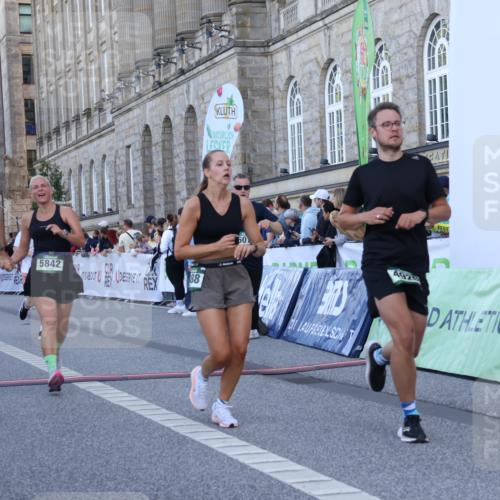 07.09.2025 - BARMER Alsterlauf Strokosch-Dieckow http://msf.ph/oto/8722193 07.09.2025 09:58:27 Ziel 2377, 2672, 3055, 4012, 4701, 4723, 4888, 4920, 5366, 5384, 5697, 5842, 5843, 5901, 6074, 6238, 6324 meine-sportfotos.de