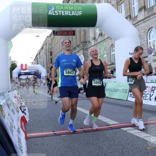 07.09.2025 - BARMER Alsterlauf Strokosch-Dieckow http://msf.ph/oto/8722201 07.09.2025 09:58:29 Ziel 2672, 3055, 4012, 4701, 4723, 4888, 4920, 5384, 5690, 5842, 5843, 6074, 6238, 6324, 8052 meine-sportfotos.de