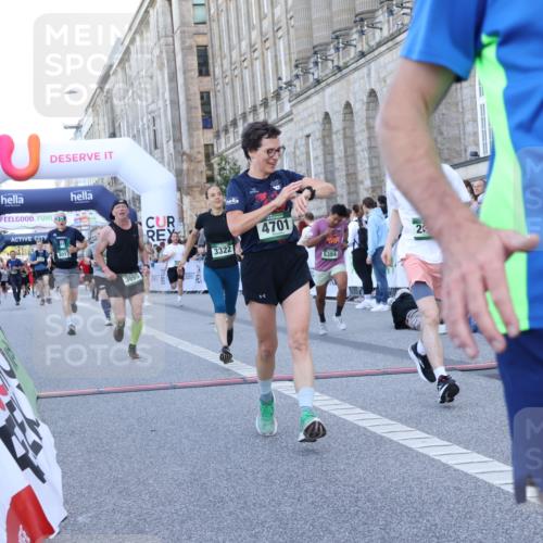 07.09.2025 - BARMER Alsterlauf Strokosch-Dieckow http://msf.ph/oto/8722204 07.09.2025 09:58:30 Ziel 2672, 3055, 4012, 4618, 4701, 4723, 4888, 4920, 5384, 5690, 5842, 5843, 6074, 6324, 8052 meine-sportfotos.de