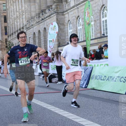 07.09.2025 - BARMER Alsterlauf Strokosch-Dieckow http://msf.ph/oto/8722205 07.09.2025 09:58:30 Ziel 2672, 3055, 4012, 4618, 4701, 4723, 4888, 4920, 5384, 5690, 5842, 5843, 6074, 6324, 8052 meine-sportfotos.de