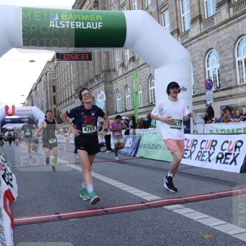 07.09.2025 - BARMER Alsterlauf Strokosch-Dieckow http://msf.ph/oto/8722208 07.09.2025 09:58:31 Ziel 2672, 3055, 4012, 4618, 4701, 4723, 4888, 4920, 5384, 5690, 5842, 5843, 6014, 6074, 6324, 8052, 8091, 8439 meine-sportfotos.de