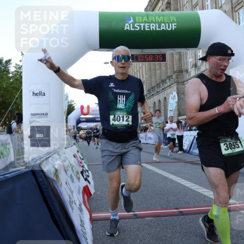 07.09.2025 - BARMER Alsterlauf Strokosch-Dieckow http://msf.ph/oto/8722219 07.09.2025 09:58:34 Ziel 2257, 2670, 2672, 3055, 4012, 4618, 4701, 4723, 4752, 5196, 5384, 5690, 6014, 6023, 6324, 8052, 8091, 8439 meine-sportfotos.de