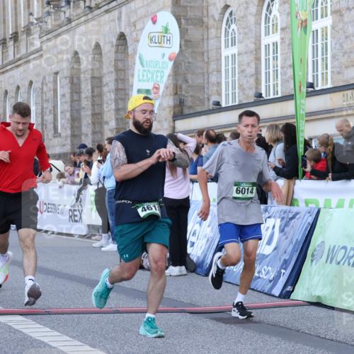 07.09.2025 - BARMER Alsterlauf Strokosch-Dieckow http://msf.ph/oto/8722227 07.09.2025 09:58:37 Ziel 2257, 2670, 2984, 3347, 4012, 4618, 4712, 4723, 4752, 4843, 5196, 5260, 5384, 5690, 6014, 6023, 6324, 8052, 8091, 8439 meine-sportfotos.de