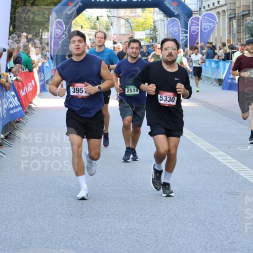 07.09.2025 - BARMER Alsterlauf Strokosch-Dieckow http://msf.ph/oto/8722228 07.09.2025 09:55:15 Ziel 2029, 2188, 2345, 2445, 2616, 2734, 2737, 2800, 3211, 3242, 3298, 3494, 3578, 3629, 3827, 3831, 4169, 4646, 4657, 4677, 4839, 4886, 5350, 5412, 5675, 5691, 5713, 5903, 6330, 8033, 8129, 8309 meine-sportfotos.de