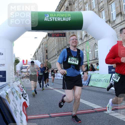 07.09.2025 - BARMER Alsterlauf Strokosch-Dieckow http://msf.ph/oto/8722235 07.09.2025 09:58:39 Ziel 2257, 2670, 2984, 3347, 4618, 4712, 4752, 4843, 4873, 5196, 5260, 5567, 5690, 6014, 6023, 6324, 8052, 8091, 8439 meine-sportfotos.de