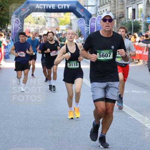 07.09.2025 - BARMER Alsterlauf Strokosch-Dieckow http://msf.ph/oto/8722237 07.09.2025 09:55:12 Ziel 2029, 2188, 2345, 2374, 2445, 2616, 2734, 2737, 2800, 3211, 3242, 3298, 3831, 3961, 4646, 4657, 4677, 4839, 4886, 5350, 5412, 5675, 5691, 5713, 5903, 8129, 8309 meine-sportfotos.de