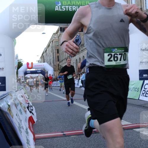 07.09.2025 - BARMER Alsterlauf Strokosch-Dieckow http://msf.ph/oto/8722239 07.09.2025 09:58:41 Ziel 2257, 2670, 2984, 3347, 4006, 4283, 4618, 4712, 4752, 4843, 4873, 5196, 5260, 5567, 6014, 6023, 8042, 8091, 8439 meine-sportfotos.de