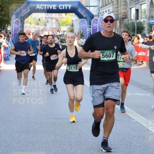 07.09.2025 - BARMER Alsterlauf Strokosch-Dieckow http://msf.ph/oto/8722240 07.09.2025 09:55:12 Ziel 2029, 2188, 2345, 2374, 2445, 2616, 2734, 2737, 2800, 3211, 3242, 3298, 3831, 3961, 4646, 4657, 4677, 4839, 4886, 5350, 5412, 5675, 5691, 5713, 5903, 8129, 8309 meine-sportfotos.de