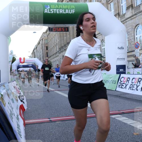 07.09.2025 - BARMER Alsterlauf Strokosch-Dieckow http://msf.ph/oto/8722262 07.09.2025 09:58:49 Ziel 2729, 2730, 2740, 3207, 3347, 3813, 4006, 4229, 4283, 4828, 4873, 4900, 5260, 5567, 5685, 5793, 5929, 5930, 5981, 6001, 8042 meine-sportfotos.de