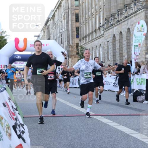 07.09.2025 - BARMER Alsterlauf Strokosch-Dieckow http://msf.ph/oto/8722280 07.09.2025 09:58:56 Ziel 2210, 2375, 2483, 2729, 2730, 2740, 3040, 3207, 3266, 3479, 3704, 3813, 4119, 4135, 4423, 4558, 4559, 4828, 4872, 5147, 5793, 5929, 5930, 5981, 6001, 8334 meine-sportfotos.de