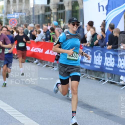 07.09.2025 - BARMER Alsterlauf Strokosch-Dieckow http://msf.ph/oto/8722281 07.09.2025 09:55:09 Ziel 2029, 2374, 2445, 2569, 2616, 2737, 2800, 3211, 3242, 3298, 3831, 3961, 4646, 4657, 4677, 4839, 4887, 5011, 5350, 5494, 5675, 5691, 5713, 5903, 8129, 8159, 8263, 8309 meine-sportfotos.de