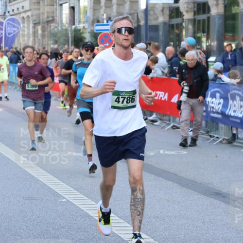 07.09.2025 - BARMER Alsterlauf Strokosch-Dieckow http://msf.ph/oto/8722284 07.09.2025 09:55:07 Ziel 2029, 2374, 2445, 2569, 2616, 2737, 2800, 3211, 3242, 3298, 3831, 3961, 4657, 4677, 4839, 4887, 5011, 5350, 5494, 5675, 5691, 5713, 8129, 8159, 8263, 8309 meine-sportfotos.de