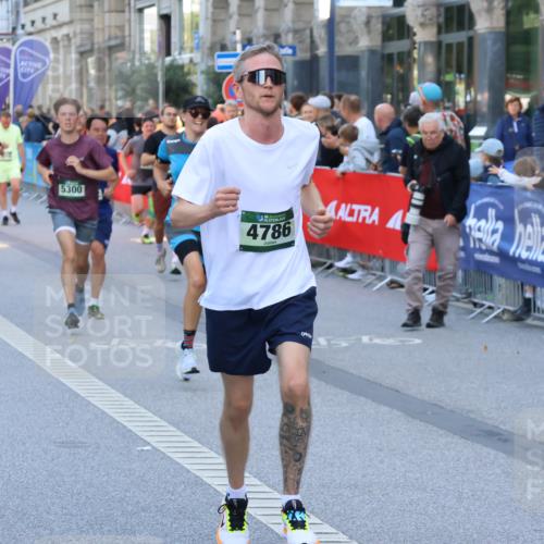 07.09.2025 - BARMER Alsterlauf Strokosch-Dieckow http://msf.ph/oto/8722286 07.09.2025 09:55:07 Ziel 2029, 2374, 2445, 2569, 2616, 2737, 2800, 3211, 3242, 3298, 3831, 3961, 4657, 4677, 4839, 4887, 5011, 5350, 5494, 5675, 5691, 5713, 8129, 8159, 8263, 8309 meine-sportfotos.de