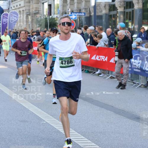 07.09.2025 - BARMER Alsterlauf Strokosch-Dieckow http://msf.ph/oto/8722295 07.09.2025 09:55:07 Ziel 2029, 2374, 2445, 2569, 2616, 2737, 2800, 3211, 3242, 3298, 3831, 3961, 4657, 4677, 4839, 4887, 5011, 5350, 5494, 5675, 5691, 5713, 8129, 8159, 8263, 8309 meine-sportfotos.de