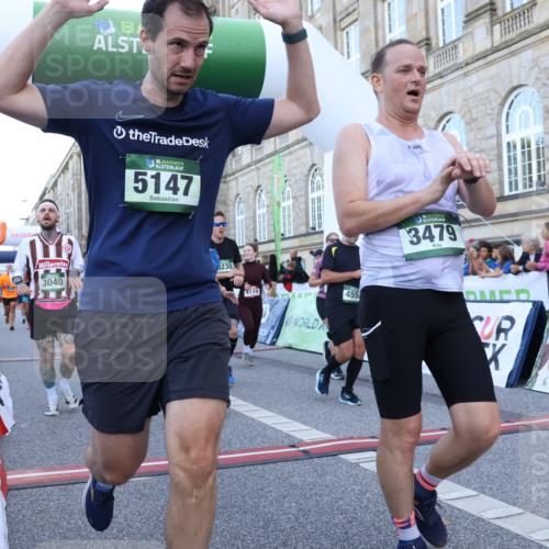 07.09.2025 - BARMER Alsterlauf Strokosch-Dieckow http://msf.ph/oto/8722305 07.09.2025 09:59:03 Ziel 2210, 2375, 2483, 2640, 2762, 2803, 2988, 3040, 3050, 3266, 3479, 3593, 3631, 3704, 4119, 4135, 4219, 4227, 4242, 4558, 4559, 4698, 5147, 5882, 5955, 6340, 8334, 8387, 8388 meine-sportfotos.de