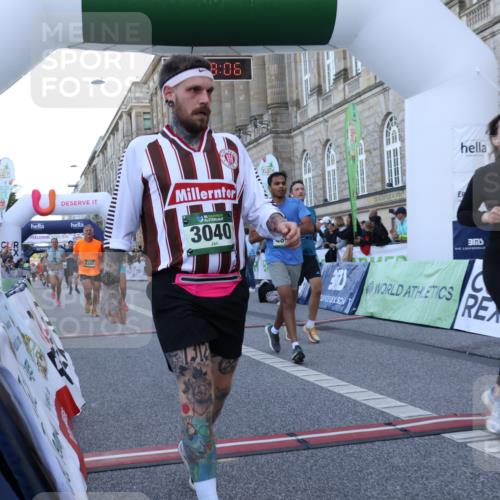 07.09.2025 - BARMER Alsterlauf Strokosch-Dieckow http://msf.ph/oto/8722311 07.09.2025 09:59:05 Ziel 2210, 2375, 2483, 2640, 2762, 2803, 2988, 3040, 3050, 3479, 3593, 3631, 4119, 4135, 4219, 4227, 4242, 4558, 4559, 4698, 4972, 5147, 5882, 5955, 6160, 6161, 6340, 8334, 8387, 8388 meine-sportfotos.de