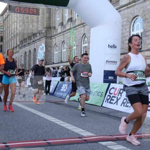 07.09.2025 - BARMER Alsterlauf Strokosch-Dieckow http://msf.ph/oto/8722316 07.09.2025 09:59:07 Ziel 2375, 2640, 2762, 2803, 2988, 3040, 3050, 3593, 3631, 4119, 4135, 4219, 4227, 4242, 4558, 4559, 4698, 4972, 5882, 5955, 6160, 6161, 6340, 8387, 8388 meine-sportfotos.de