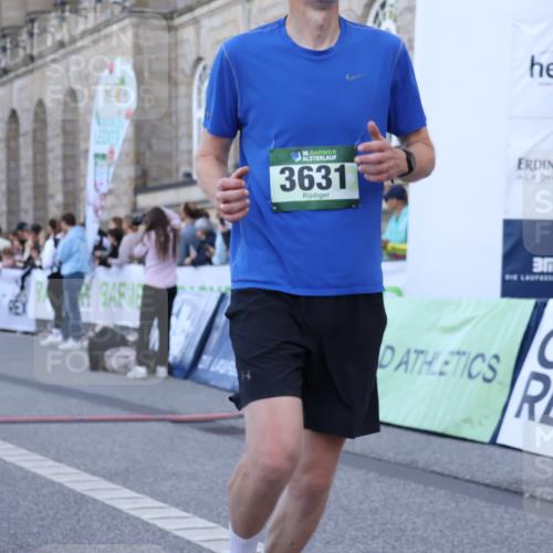 07.09.2025 - BARMER Alsterlauf Strokosch-Dieckow http://msf.ph/oto/8722330 07.09.2025 09:59:12 Ziel 2297, 2640, 2762, 2867, 2988, 3394, 3593, 3631, 3666, 4219, 4227, 4242, 4940, 4972, 5174, 5498, 5548, 5723, 5834, 5882, 6160, 6161, 8239 meine-sportfotos.de