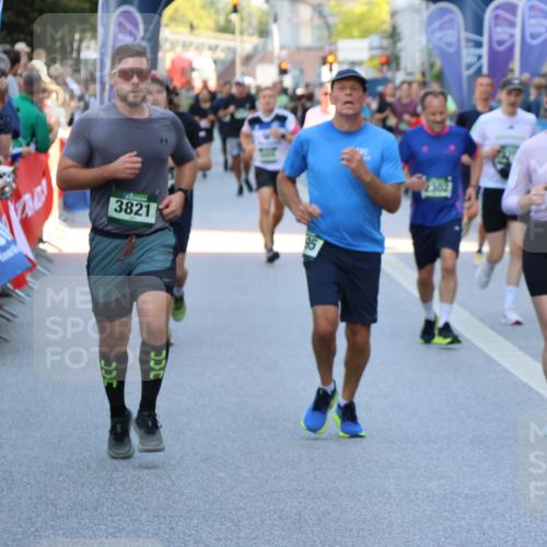 07.09.2025 - BARMER Alsterlauf Strokosch-Dieckow http://msf.ph/oto/8722332 07.09.2025 09:54:57 Ziel 2374, 2419, 2516, 2569, 2800, 3048, 3122, 3242, 3298, 3831, 3961, 4436, 4657, 4839, 4887, 5011, 5026, 5321, 5494, 5535, 5549, 5691, 5713, 5949, 8050, 8095, 8159, 8263, 8407 meine-sportfotos.de