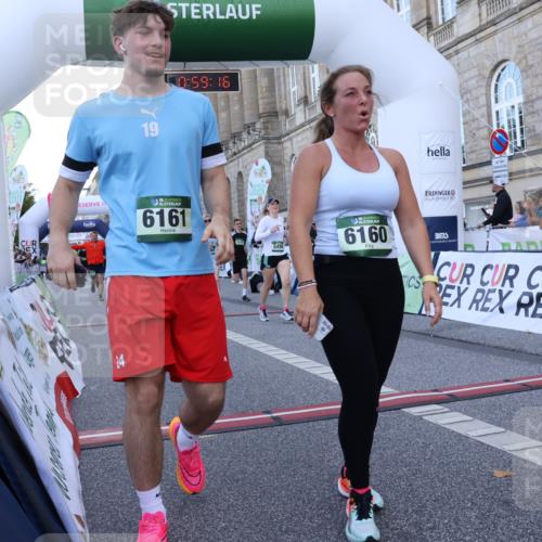 07.09.2025 - BARMER Alsterlauf Strokosch-Dieckow http://msf.ph/oto/8722340 07.09.2025 09:59:15 Ziel 2297, 2786, 2867, 3394, 3482, 3631, 3666, 4227, 4242, 4940, 4972, 5174, 5498, 5518, 5548, 5723, 5834, 6160, 6161, 8117, 8239 meine-sportfotos.de