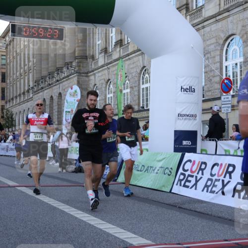 07.09.2025 - BARMER Alsterlauf Strokosch-Dieckow http://msf.ph/oto/8722355 07.09.2025 09:59:22 Ziel 2055, 2297, 2786, 2808, 2867, 3252, 3414, 3482, 3492, 3666, 4183, 4188, 4225, 4226, 4290, 4801, 4940, 5016, 5099, 5100, 5211, 5335, 5501, 5518, 5723, 5834, 5838, 8117, 8239 meine-sportfotos.de