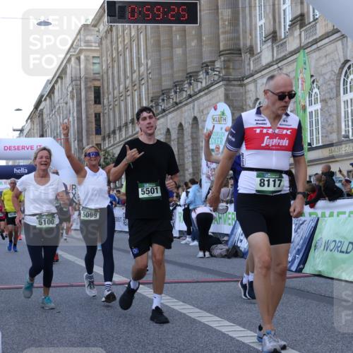 07.09.2025 - BARMER Alsterlauf Strokosch-Dieckow http://msf.ph/oto/8722359 07.09.2025 09:59:23 Ziel 2055, 2786, 2808, 2867, 3252, 3414, 3482, 3492, 4183, 4188, 4225, 4226, 4290, 4299, 4801, 4940, 5016, 5099, 5100, 5211, 5335, 5501, 5518, 5723, 5834, 5838, 8117, 8239 meine-sportfotos.de