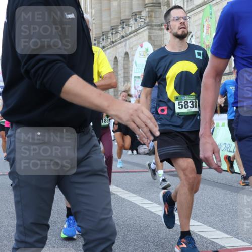 07.09.2025 - BARMER Alsterlauf Strokosch-Dieckow http://msf.ph/oto/8722369 07.09.2025 09:59:28 Ziel 2055, 2270, 2808, 3075, 3081, 3252, 3277, 3414, 3492, 3709, 3710, 4183, 4188, 4225, 4226, 4290, 4299, 4801, 5016, 5099, 5100, 5106, 5211, 5313, 5335, 5501, 5838, 6064, 6157, 6189, 6326 meine-sportfotos.de