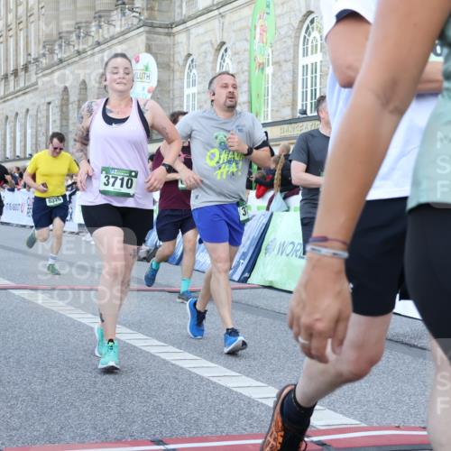 07.09.2025 - BARMER Alsterlauf Strokosch-Dieckow http://msf.ph/oto/8722379 07.09.2025 09:59:34 Ziel 2270, 2303, 2993, 3075, 3081, 3222, 3277, 3492, 3667, 3709, 3710, 3899, 3909, 4123, 4225, 4226, 4299, 4700, 5106, 5313, 5552, 5667, 6064, 6157, 6189, 6326 meine-sportfotos.de