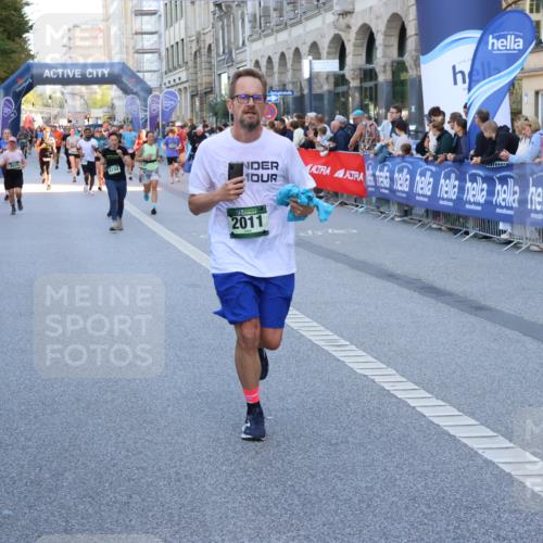 07.09.2025 - BARMER Alsterlauf Strokosch-Dieckow http://msf.ph/oto/8722408 07.09.2025 09:54:37 Ziel 2302, 2514, 2751, 3115, 3646, 3662, 3951, 4014, 4275, 4386, 4441, 4580, 4786, 4965, 4980, 5055, 5195, 5300, 5321, 5330, 5398, 5462, 5607, 6062, 6079, 6143, 6215, 8016, 8303 meine-sportfotos.de