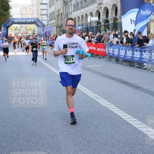 07.09.2025 - BARMER Alsterlauf Strokosch-Dieckow http://msf.ph/oto/8722409 07.09.2025 09:54:37 Ziel 2302, 2514, 2751, 3115, 3646, 3662, 3951, 4014, 4275, 4386, 4441, 4580, 4786, 4965, 4980, 5055, 5195, 5300, 5321, 5330, 5398, 5462, 5607, 6062, 6079, 6143, 6215, 8016, 8303 meine-sportfotos.de