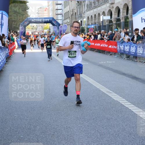 07.09.2025 - BARMER Alsterlauf Strokosch-Dieckow http://msf.ph/oto/8722414 07.09.2025 09:54:37 Ziel 2302, 2514, 2751, 3115, 3646, 3662, 3951, 4014, 4275, 4386, 4441, 4580, 4786, 4965, 4980, 5055, 5195, 5300, 5321, 5330, 5398, 5462, 5607, 6062, 6079, 6143, 6215, 8016, 8303 meine-sportfotos.de