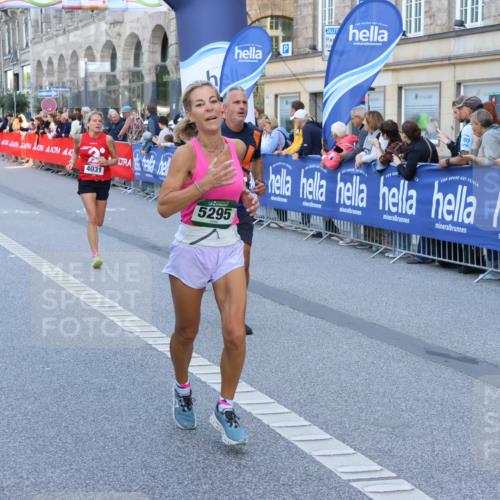 07.09.2025 - BARMER Alsterlauf Strokosch-Dieckow http://msf.ph/oto/8722417 07.09.2025 09:54:35 Ziel 2302, 2751, 2924, 3115, 3464, 3646, 3662, 3821, 3951, 4014, 4386, 4441, 4580, 4786, 4965, 4980, 5055, 5195, 5300, 5330, 5398, 5462, 5607, 6062, 6079, 6106, 6143, 6215, 6248, 8016, 8303 meine-sportfotos.de