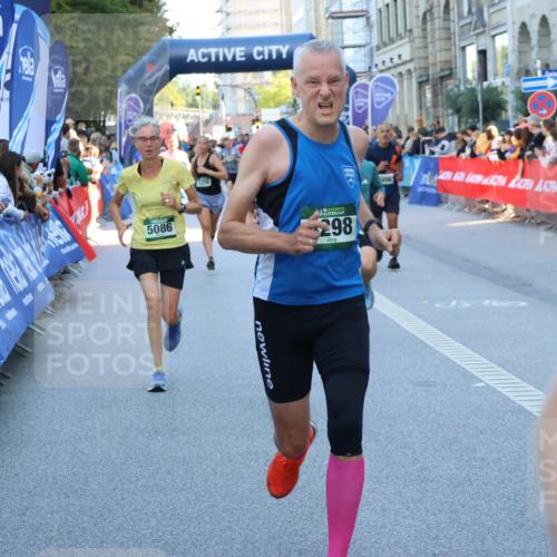 07.09.2025 - BARMER Alsterlauf Strokosch-Dieckow http://msf.ph/oto/8722433 07.09.2025 09:54:28 Ziel 2086, 2272, 2302, 2429, 2608, 2610, 2751, 2924, 3049, 3078, 3464, 3821, 4014, 4580, 4786, 4956, 5055, 5169, 5195, 5398, 5433, 5434, 5462, 5527, 6062, 6079, 6106, 6215, 6248, 6264, 8303 meine-sportfotos.de