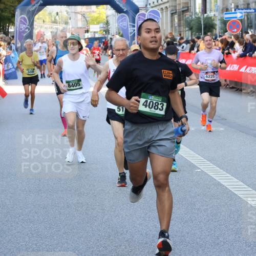 07.09.2025 - BARMER Alsterlauf Strokosch-Dieckow http://msf.ph/oto/8722441 07.09.2025 09:54:24 Ziel 2086, 2131, 2272, 2302, 2397, 2429, 2608, 2610, 2751, 2924, 3049, 3078, 3464, 3821, 4014, 4052, 4580, 4830, 4897, 4956, 5169, 5195, 5398, 5433, 5434, 5462, 5527, 6062, 6106, 6215, 6248, 6264, 8303 meine-sportfotos.de