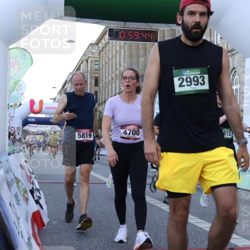 07.09.2025 - BARMER Alsterlauf Strokosch-Dieckow http://msf.ph/oto/8722463 07.09.2025 09:59:43 Ziel 2193, 2303, 2423, 2612, 2739, 2832, 3415, 3899, 3909, 4123, 4241, 4700, 4760, 4840, 5038, 5552, 5819, 5996, 8447 meine-sportfotos.de