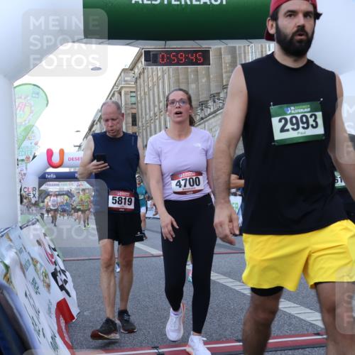 07.09.2025 - BARMER Alsterlauf Strokosch-Dieckow http://msf.ph/oto/8722464 07.09.2025 09:59:43 Ziel 2193, 2303, 2423, 2612, 2739, 2832, 3415, 3899, 3909, 4123, 4241, 4700, 4760, 4840, 5038, 5552, 5819, 5996, 8447 meine-sportfotos.de