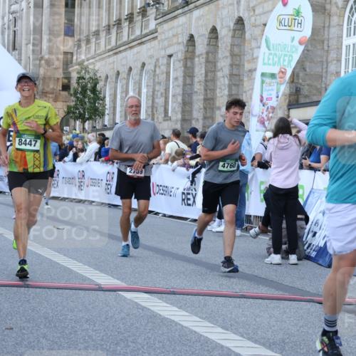 07.09.2025 - BARMER Alsterlauf Strokosch-Dieckow http://msf.ph/oto/8722467 07.09.2025 09:59:46 Ziel 2193, 2423, 2612, 2739, 2832, 3264, 3415, 4241, 4463, 4760, 4840, 5038, 5437, 5707, 5819, 5996, 8379, 8398, 8447 meine-sportfotos.de