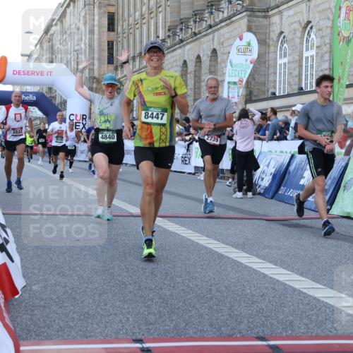 07.09.2025 - BARMER Alsterlauf Strokosch-Dieckow http://msf.ph/oto/8722472 07.09.2025 09:59:47 Ziel 2193, 2423, 2612, 2739, 2832, 3264, 3415, 4241, 4463, 4760, 4840, 5038, 5437, 5707, 5819, 5996, 8379, 8398, 8447 meine-sportfotos.de