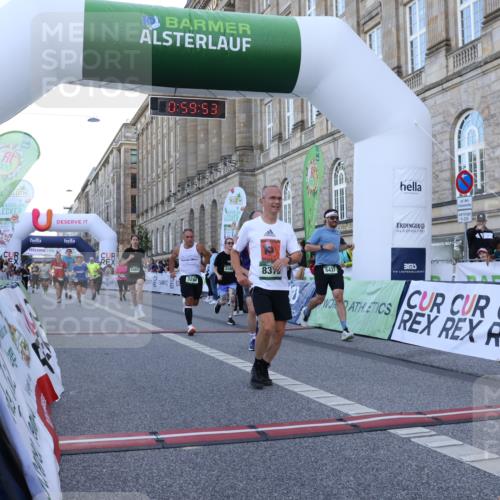 07.09.2025 - BARMER Alsterlauf Strokosch-Dieckow http://msf.ph/oto/8722485 07.09.2025 09:59:52 Ziel 2739, 2832, 3264, 3283, 3437, 3438, 3569, 3570, 4104, 4176, 4197, 4463, 4760, 4840, 4871, 5038, 5437, 5707, 8379, 8398, 8447 meine-sportfotos.de