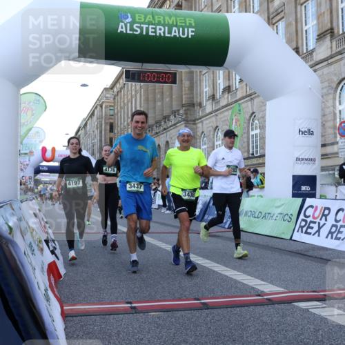 07.09.2025 - BARMER Alsterlauf Strokosch-Dieckow http://msf.ph/oto/8722505 07.09.2025 09:59:58 Ziel 2731, 2732, 2842, 3116, 3155, 3283, 3309, 3437, 3438, 3569, 3570, 3763, 4104, 4176, 4197, 4463, 4635, 4682, 4871, 5048, 5238, 5452, 5515, 6226, 6227, 6236, 8398 meine-sportfotos.de