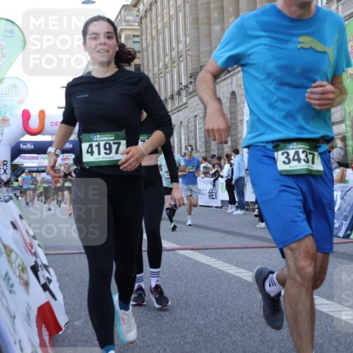 07.09.2025 - BARMER Alsterlauf Strokosch-Dieckow http://msf.ph/oto/8722509 07.09.2025 09:59:59 Ziel 2731, 2732, 2842, 3116, 3155, 3283, 3309, 3437, 3438, 3569, 3570, 3763, 4104, 4176, 4197, 4635, 4682, 4726, 4871, 5048, 5238, 5452, 5515, 6226, 6227, 6236 meine-sportfotos.de